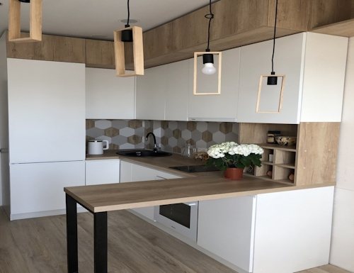 кухни с барной стойкой в Видном