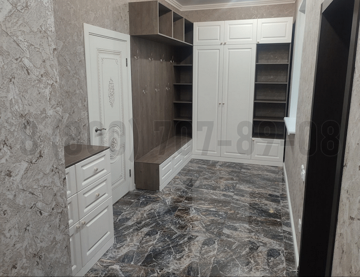 Классический шкаф в Видном